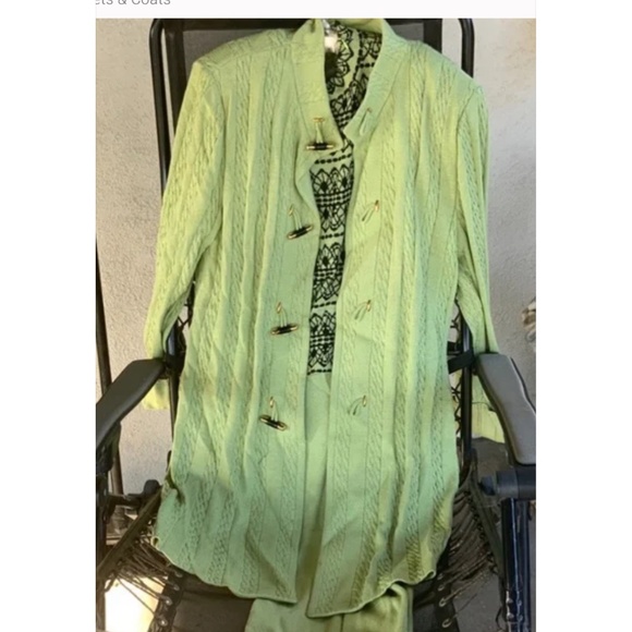 VINTAGE ST. JOHN COLLECTION KNIT COAT - Picture 1 of 5